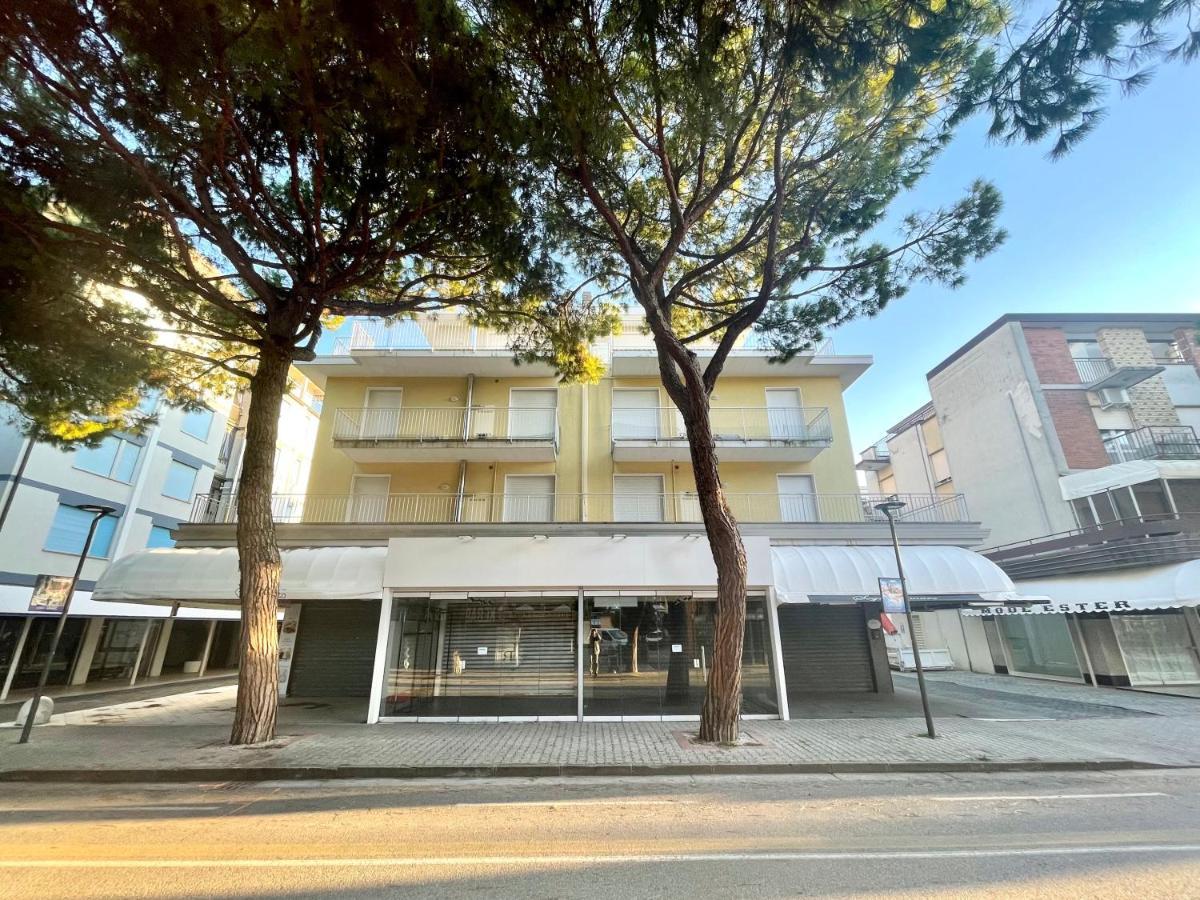 Palazzo Masotto - Carraro Immobiliare - Family Lido di Jesolo
